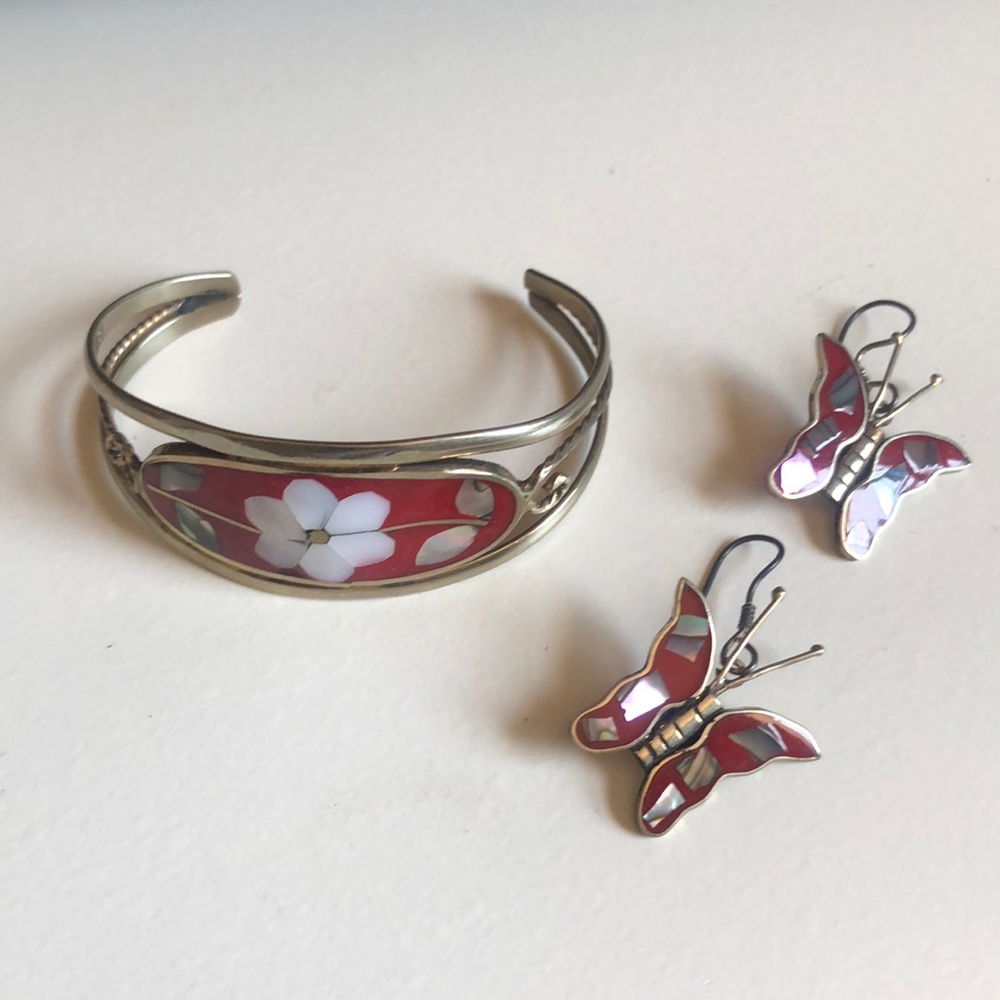 Pink floral cuff bracelet & butterfly earrings